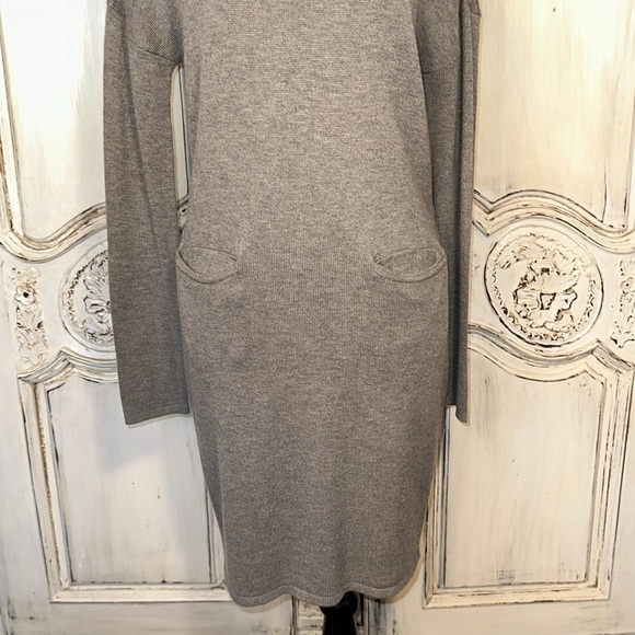 Bella Luxx Los Angeles Gray Cashmere Blend Sweater Dress Minimalist Neutral - Picture 4 of 13
